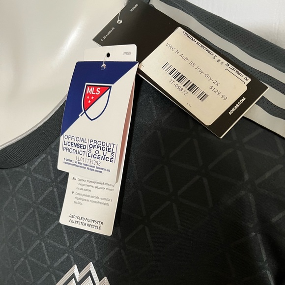 Vancouver Whitecaps Jersey - Picture 2 of 5